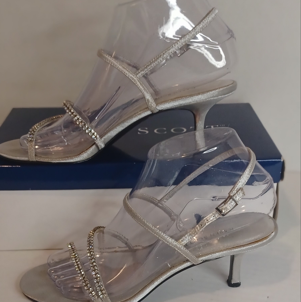 Karen Scott Women's 6.5 Bettina Silver Buckle Strap Heels Straps Have Damage